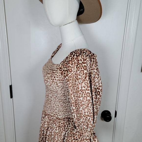 Ivy City Co. Leapord Print Smocked Dress Size Small - Picture 10 of 15